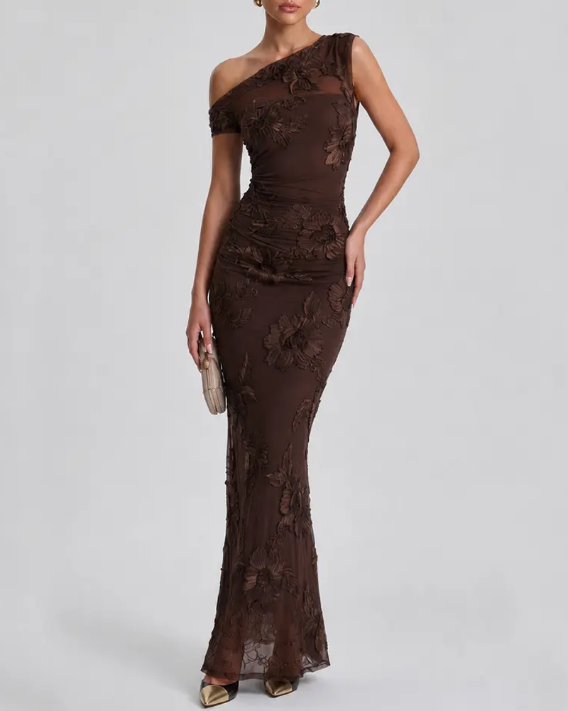 Sexy One-Shoulder Embroidered Mesh Panel Bodycon Dress